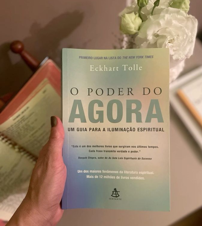 Capa do livro O Poder do Agora